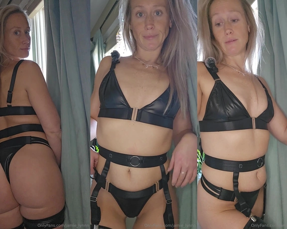 Jamie Lynn aka jamie_lynnn - 12-02-2024 OnlyFans Video - Monday Do you like the outfit