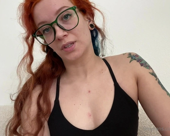 Veggiebabyy aka veggiebabyy - 12-17-2022 OnlyFans Video - why dont you show me how good you can be for mommy