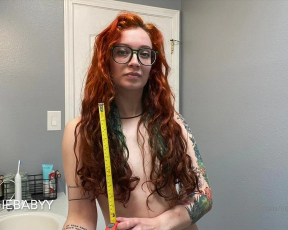 Veggiebabyy aka veggiebabyy - 04-23-2024 OnlyFans Video - helloooo todays new vid release is pretty niche  its a 14 minute long video of