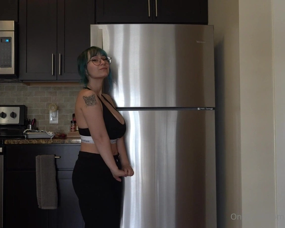 Big Titty Goth Egg aka bigtittygothegg - 08-31-2020 OnlyFans Video - Here is an awkward little video of me showing off my height next to various things