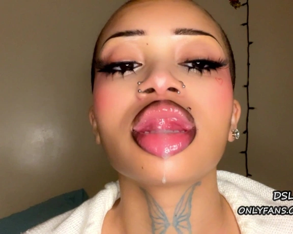 DSLAF aka dslaf - 05-08-2024 OnlyFans Video - Look at sailorfilth mouth