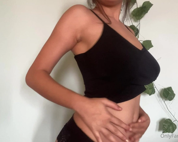 Athelina aka athelina - 08-09-2022 OnlyFans Video - Biraz hastaydım ama toparlandım ve çok iyi hissediyorum  yarın yapacağım yayını iple çekiyorum saat 22