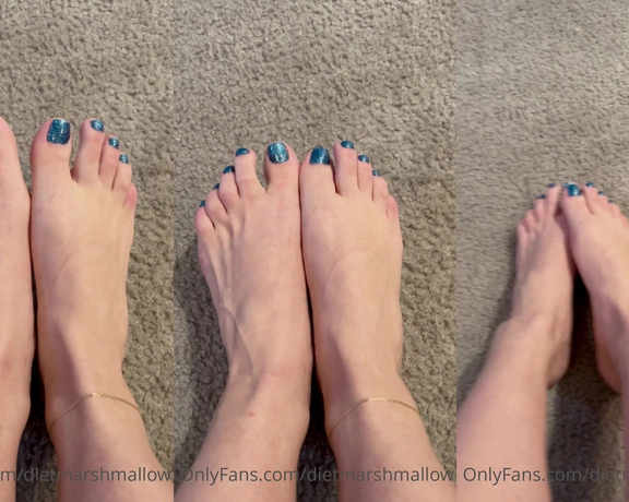 Dietmarshmallow aka dietmarshmallow - 12-27-2021 OnlyFans Video - Today I gave myself my first at_home gel pedicure Do you like it I love the