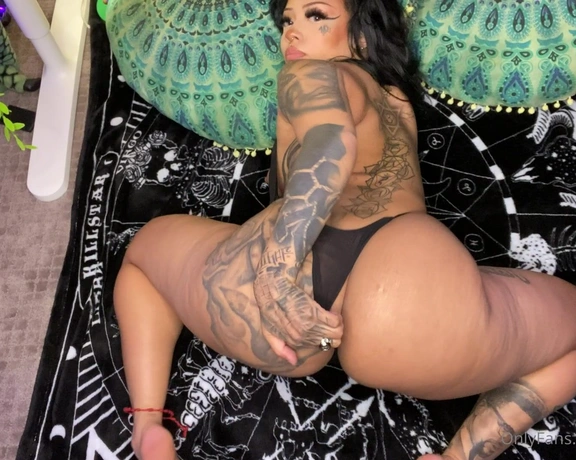 Omgyoash aka omgyoash - 07-10-2020 OnlyFans Video - I added some stuff to my Amazon wish list per request