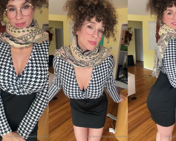 VibeWithMommy aka vibewithmommy - 01-04-2025 OnlyFans Video - Could you get any work done with me at the office