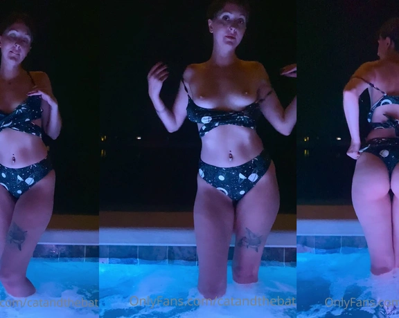 Chrissy xo aka catandthebat - 11-03-2022 OnlyFans Video - Sneak a peek