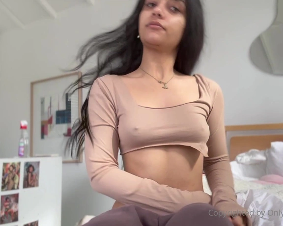 Jasminx aka jasminx - 10-18-2022 OnlyFans Video - trying on a new top but I dont think its safe to wear in public