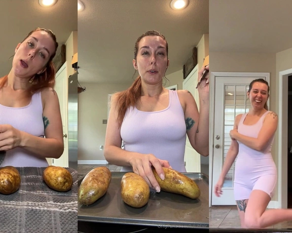 Lulu Blair aka lulublair - 05-29-2024 OnlyFans Video - Join me in the kitchen as I whip up some crispy baked potatoes while listening to