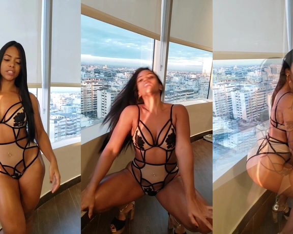 Carolinefit aka carolinesolano1 - 01-04-2021 OnlyFans Video - Can you imagine me dancing and seducing you