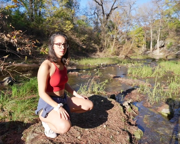 TabbyNoName aka tabbynoname - 11-30-2021 OnlyFans Video - Well we managed to get out to a lovely state park