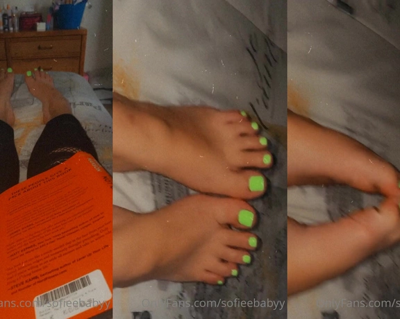 Sofieebabyy aka sofieebabyy - 02-21-2022 OnlyFans Video - Got my hands and feet done and omg this color is fire on my chucky feet_ipzi