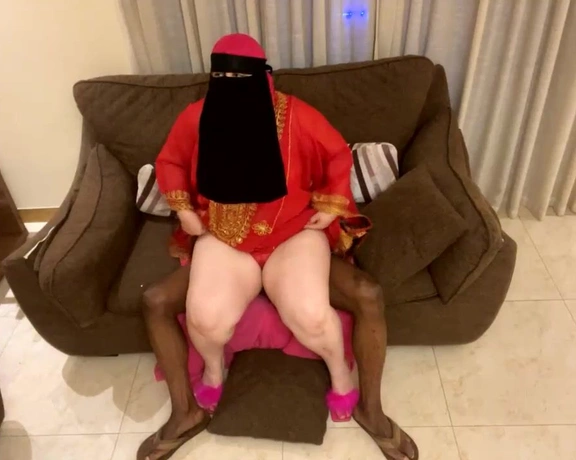 ArabicZena aka arabiczena - 06-27-2023 OnlyFans Video - Stream started at 06272023 0811 pm Happy Eid