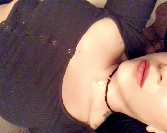 Double Stacked Saff aka saffronxxrose - 03-27-2018 OnlyFans Video - Oliver ruins everything