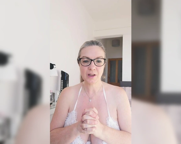 Carla 36GG aka carla36gg - 04-08-2020 OnlyFans Video - Sorry its late guys