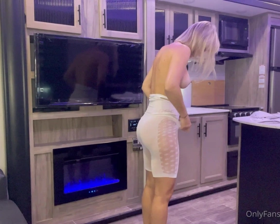 Vicky Stark aka vickystark - 07-04-2022 OnlyFans Video - All White try on Tip are always appreciated