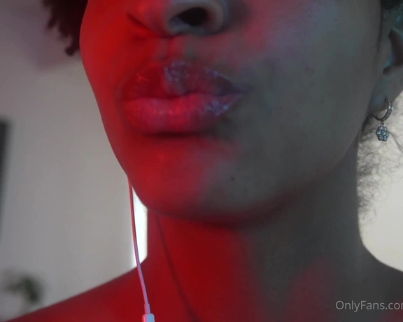 Foxybrown20 aka foxybrown20 - 02-27-2025 OnlyFans Video - close up tongue slurping and licks ASMR