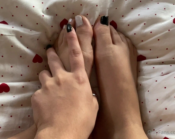 VitaCelestine aka vitacelestine - 07-17-2020 OnlyFans Video - Feet