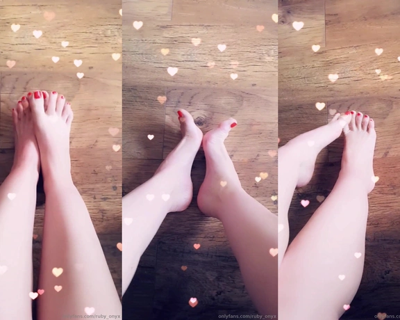 Ruby Onyx aka ruby_onyx - 05-29-2019 OnlyFans Video - Need to get a pedicure too What colour should I paint my toenails Dunno why Im