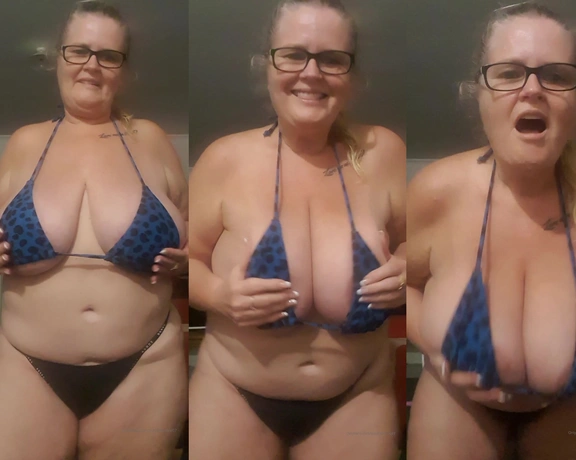 AussieBarbie07  VIP aka aussiebarbie07 - 02-09-2023 OnlyFans Video - Does this bikini make my tits look big