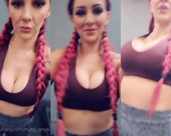 Ruby Onyx aka ruby_onyx - 08-07-2020 OnlyFans Video - watch those titties bounce