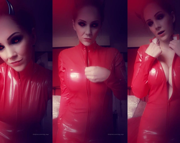 Ruby Onyx aka ruby_onyx - 10-26-2019 OnlyFans Video - Its almost Halloween