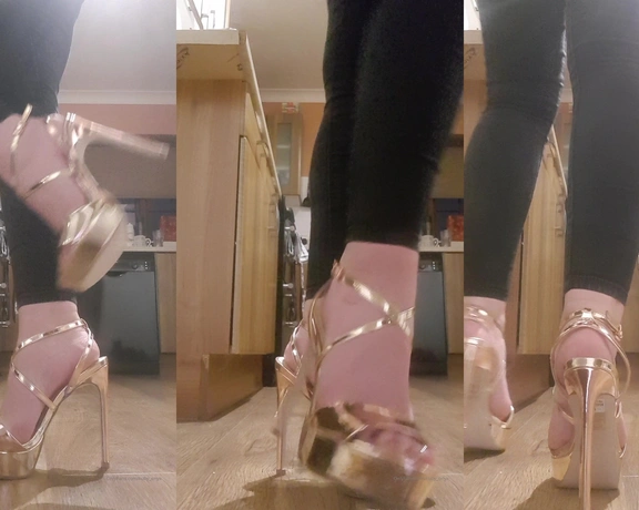 Ruby Onyx aka ruby_onyx - 11-05-2019 OnlyFans Video - These shoes though  Very successful shopping trip