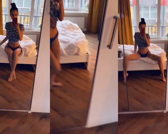 SolaZola aka solazola - 01-14-2020 OnlyFans Video - My cat is watching me