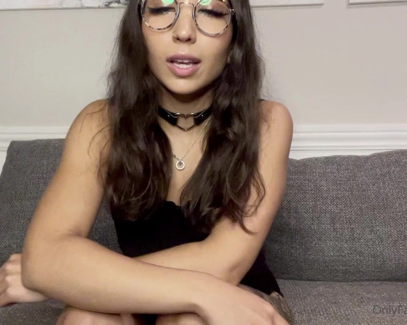 Itsxlilix aka itsxlilix - 08-12-2022 OnlyFans Video - Et pour la première fois un JOI prostate en français